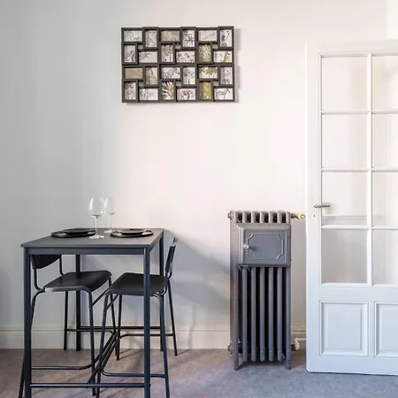 Destiny - Appt Proche Du Centre De Apartment